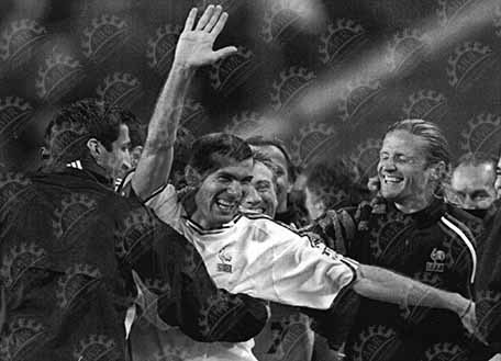 Zinedine Zidane - celebrando